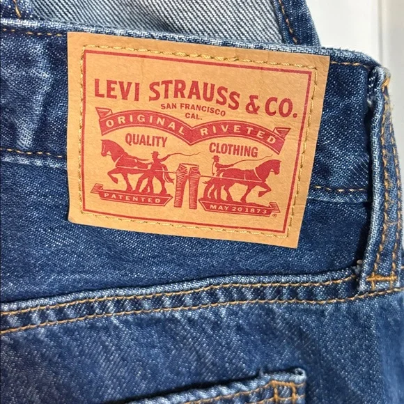 Levi's Dark Blue Denim Overalls with Striped Sweater - Picture 11 of 16